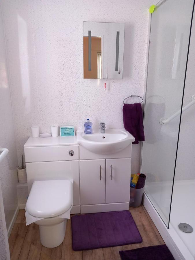 Carron House Holiday Apartments سكيغنيس المظهر الخارجي الصورة