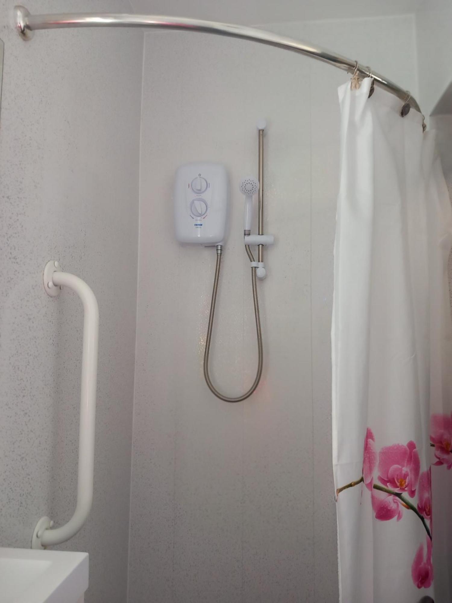 Carron House Holiday Apartments سكيغنيس الغرفة الصورة