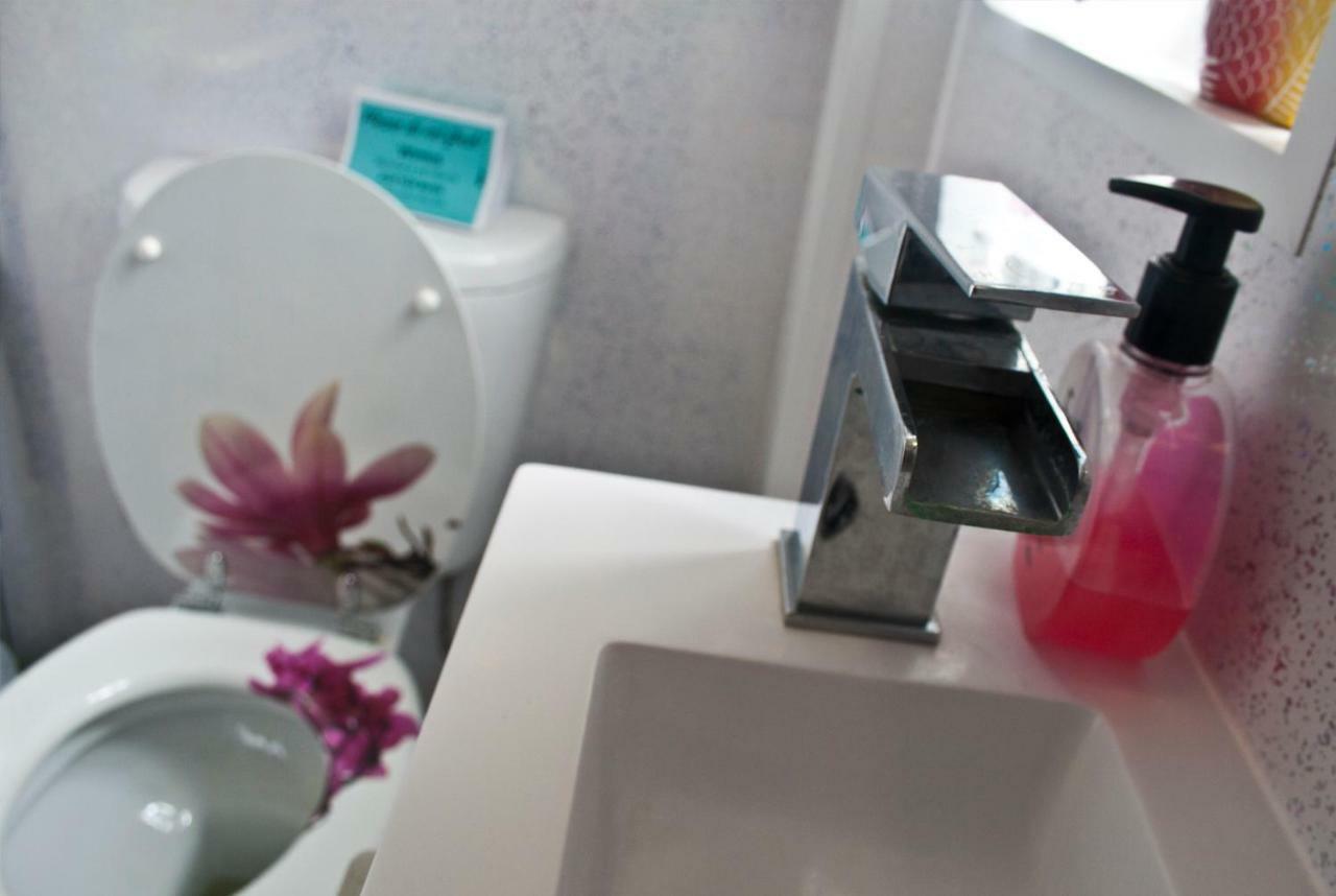 Carron House Holiday Apartments سكيغنيس المظهر الخارجي الصورة