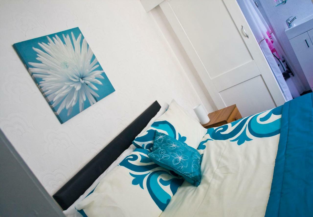 Carron House Holiday Apartments سكيغنيس المظهر الخارجي الصورة