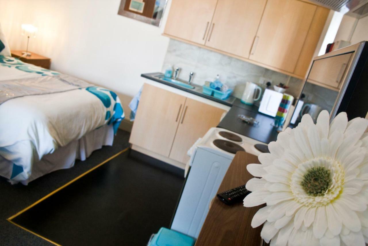 Carron House Holiday Apartments سكيغنيس المظهر الخارجي الصورة
